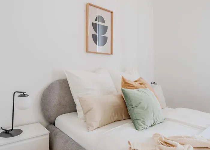 公寓 New 2 Bedroom - Explorers & Remote Workers! *