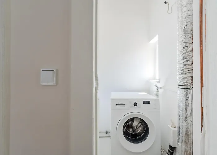 New 2 Bedroom - Explorers & Remote Workers! 公寓 *